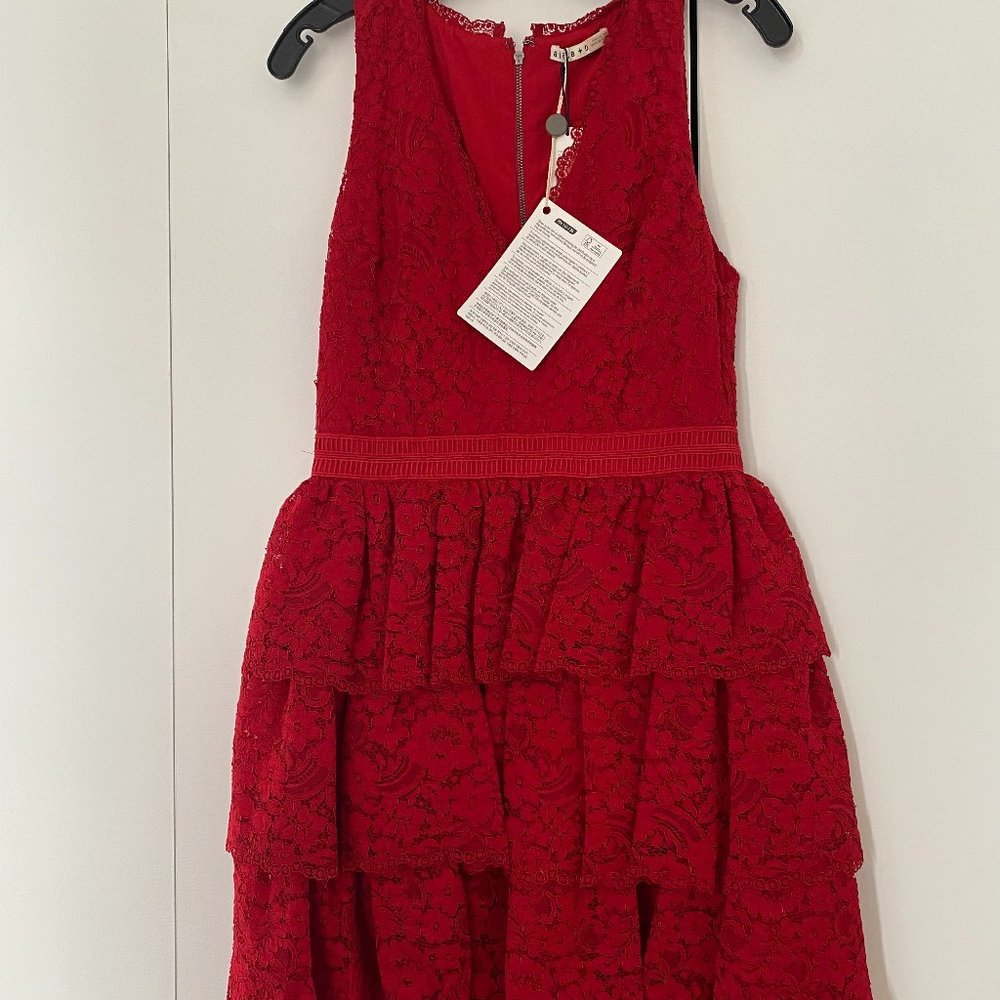 Alice + Olivia lace red dress US size 6